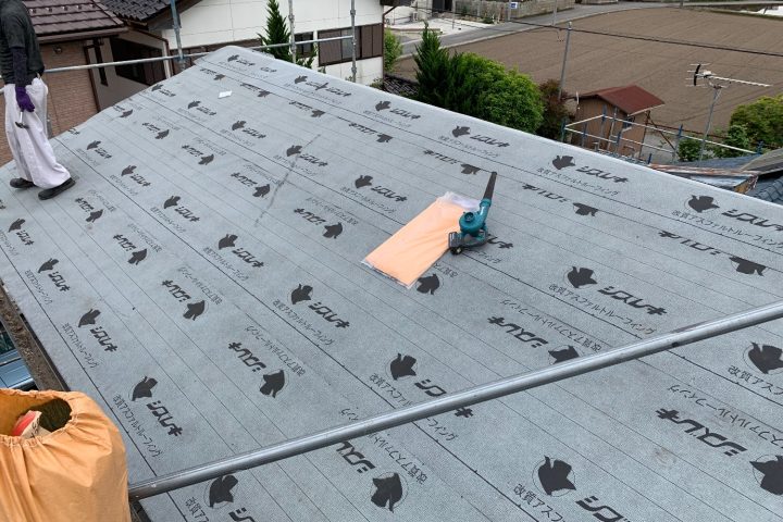 ,つくば市,つくばみらい市,土浦市,阿見町,牛久市,龍ケ崎市,石岡市,稲敷市,牛久市,美浦村,利根町,取手市,守谷市,かすみがうら市,茨城県,番長,屋根葺き替え,工事,建幸番長,屋根工事,屋根,雨樋,修理,外壁,外壁張替工事,リフォーム,カバー工法,内装工事,雨漏り,健康,コロニアル,Tルーフ,シングル屋根,横暖ルーフ,板金屋根,瓦,トタン,スレート,ガルバリウム鋼板,ルーフィング,予防,診断,お家,早期発見,お家のことなら,診断,ディプロマットスター