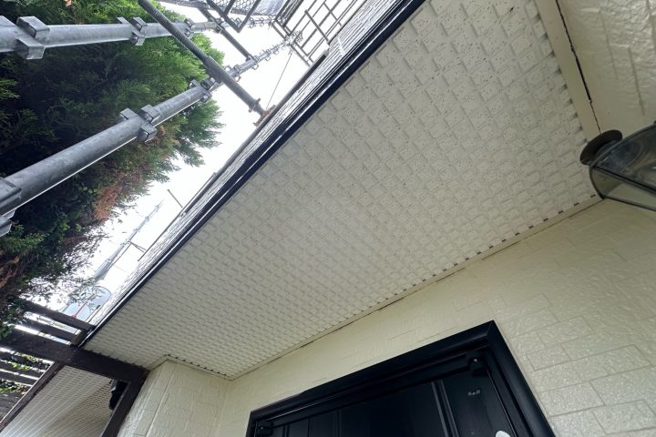 ,つくば市,つくばみらい市,土浦市,阿見町,牛久市,龍ケ崎市,石岡市,稲敷市,牛久市,美浦村,利根町,取手市,守谷市,かすみがうら市,茨城県,番長,屋根葺き替え,工事,建幸番長,屋根工事,屋根,雨樋,修理,外壁,外壁張替工事,リフォーム,カバー工法,内装工事,雨漏り,健康,コロニアル,Tルーフ,シングル屋根,横暖ルーフ,板金屋根,瓦,トタン,スレート,ガルバリウム鋼板,ルーフィング,予防,診断,お家,早期発見,お家のことなら,診断,ディプロマットスター