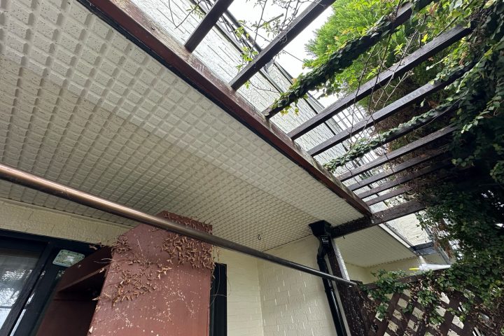 ,つくば市,つくばみらい市,土浦市,阿見町,牛久市,龍ケ崎市,石岡市,稲敷市,牛久市,美浦村,利根町,取手市,守谷市,かすみがうら市,茨城県,番長,屋根葺き替え,工事,建幸番長,屋根工事,屋根,雨樋,修理,外壁,外壁張替工事,リフォーム,カバー工法,内装工事,雨漏り,健康,コロニアル,Tルーフ,シングル屋根,横暖ルーフ,板金屋根,瓦,トタン,スレート,ガルバリウム鋼板,ルーフィング,予防,診断,お家,早期発見,お家のことなら,診断,ディプロマットスター