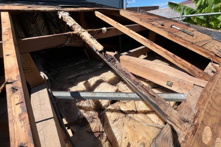 ,つくば市,つくばみらい市,土浦市,阿見町,牛久市,龍ケ崎市,石岡市,稲敷市,牛久市,美浦村,利根町,取手市,守谷市,かすみがうら市,茨城県,番長,屋根葺き替え,工事,建幸番長,屋根工事,屋根,雨樋,修理,外壁,外壁張替工事,リフォーム,カバー工法,内装工事,雨漏り,健康,コロニアル,Tルーフ,シングル屋根,横暖ルーフ,板金屋根,瓦,トタン,スレート,ガルバリウム鋼板,ルーフィング,予防,診断,お家,早期発見,お家のことなら,診断,ディプロマットスター