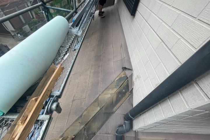 ,つくば市,つくばみらい市,土浦市,阿見町,牛久市,龍ケ崎市,石岡市,稲敷市,牛久市,美浦村,利根町,取手市,守谷市,かすみがうら市,茨城県,番長,屋根葺き替え,工事,建幸番長,屋根工事,屋根,雨樋,修理,外壁,外壁張替工事,リフォーム,カバー工法,内装工事,雨漏り,健康,コロニアル,Tルーフ,シングル屋根,横暖ルーフ,板金屋根,瓦,トタン,スレート,ガルバリウム鋼板,ルーフィング,予防,診断,お家,早期発見,お家のことなら,診断,ディプロマットスター